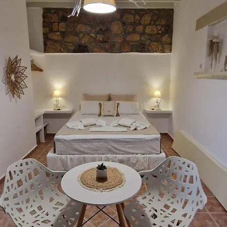 Alykes Grikos Bay (Patmos)