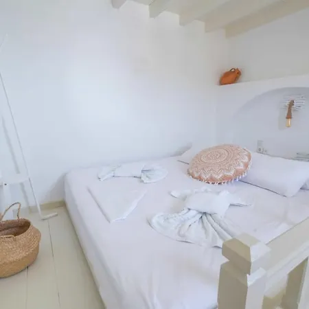 Alykes Grikos Bay (Patmos)