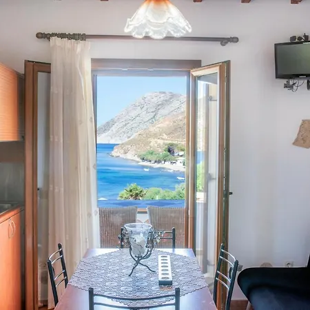 Alykes Apartment Grikos Bay (Patmos)